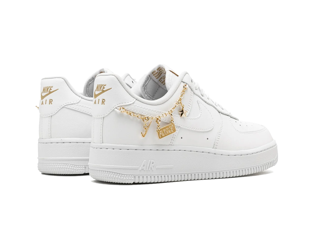 Nike Wmns Air Force 1 07 LX Lucky Charms – boty – fotka 4 z 5