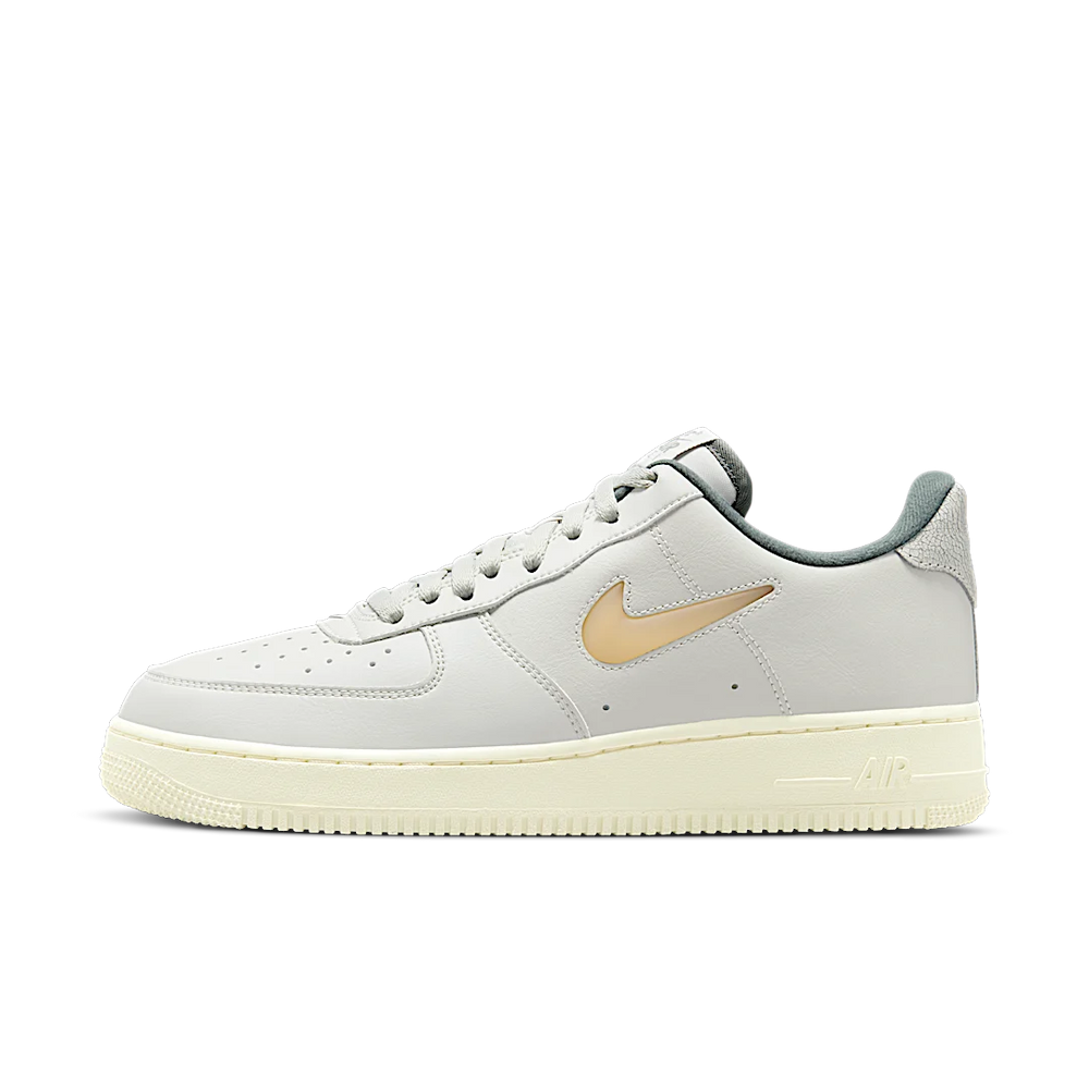 Nike Air Force 1 07 LX Light Bone-Nike-pikastore.cz