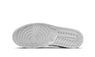 Nike Air Jordan 1 Low Triple White-Air Jordan-pikastore.cz