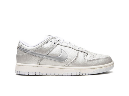 Nike Dunk Low Metallic Silver (Women's)