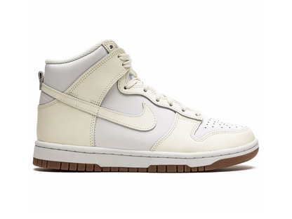 Wmns Dunk High Sail Gum