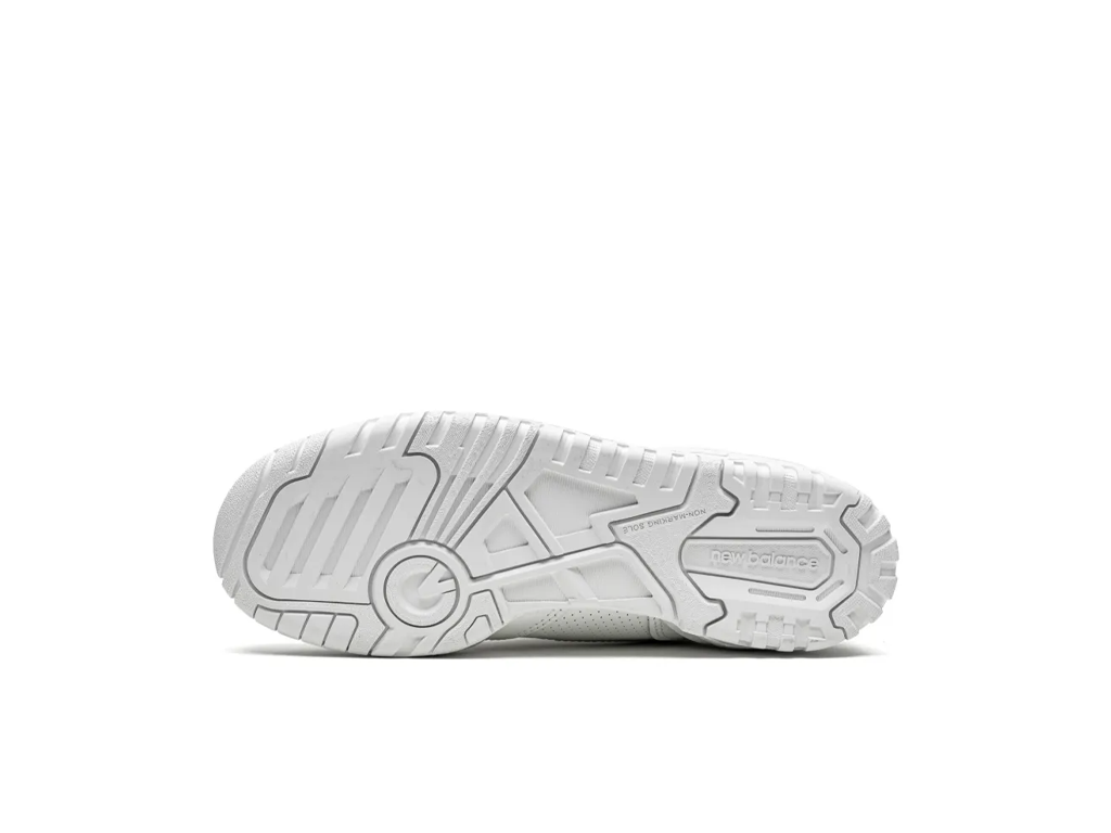 550 Triple White-New Balance-pikastore.cz
