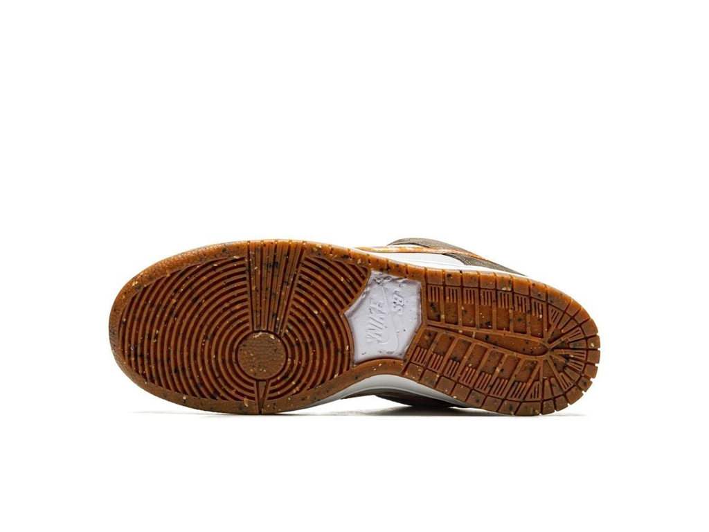 Crushed D.C. x Nike Dunk Low SB Golden Hour-Nike-pikastore.cz