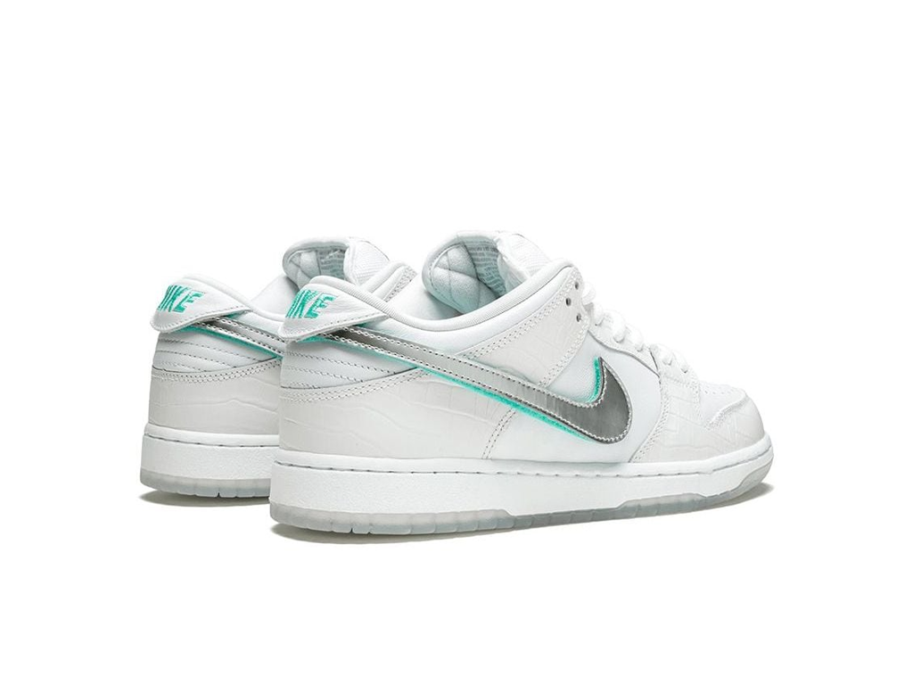 Diamond Supply Co. x Nike Dunk Low Pro SB White Diamond-Nike-pikastore.cz