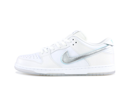 Diamond Supply Co. x Nike Dunk Low Pro SB White Diamond