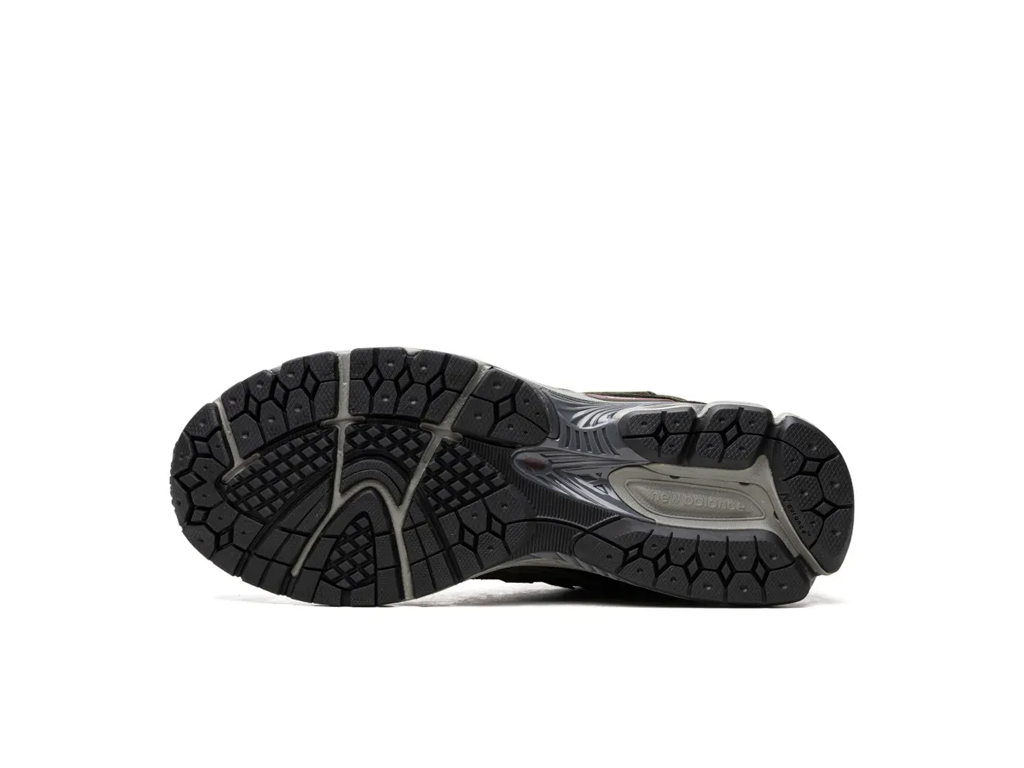 New Balance 2002R Protection Pack - Olive-New Balance-pikastore.cz