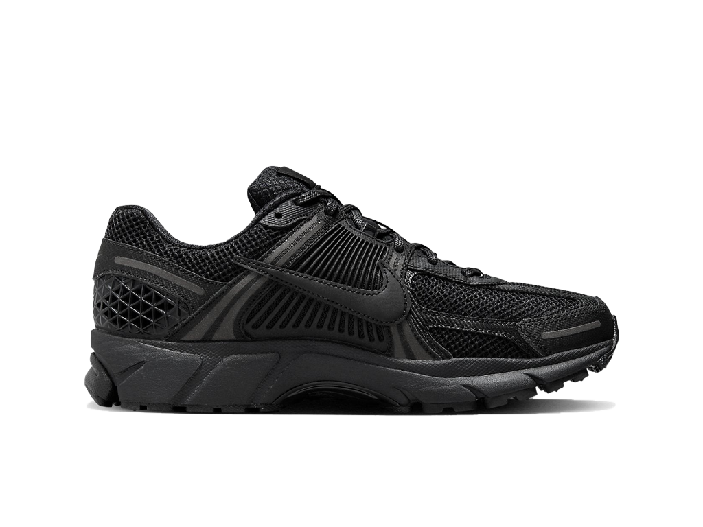 Nike Air Zoom Vomero 5 Triple Black-Nike-pikastore.cz