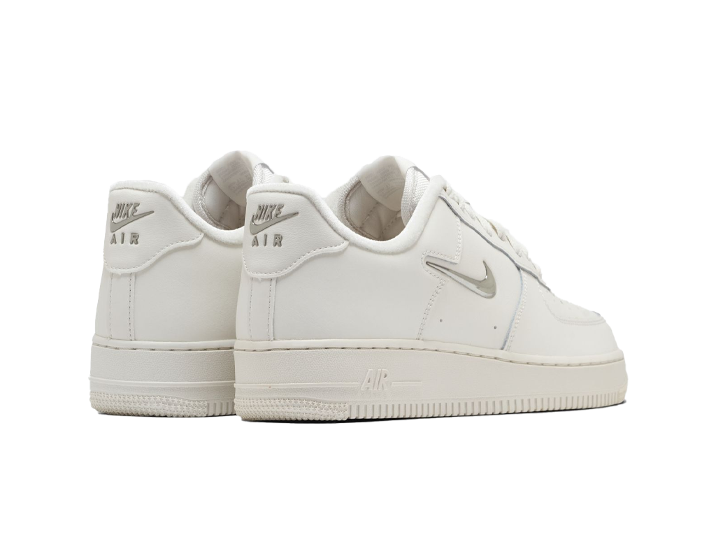 Nike Wmns Air Force 1 Chrome Swoosh – маратонки – снимка 4 от 5