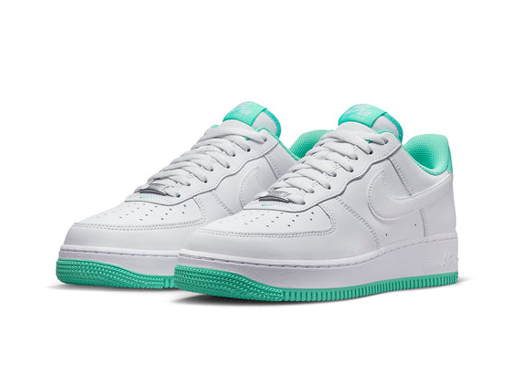 Nike Air Force 1 07 White Light Menta