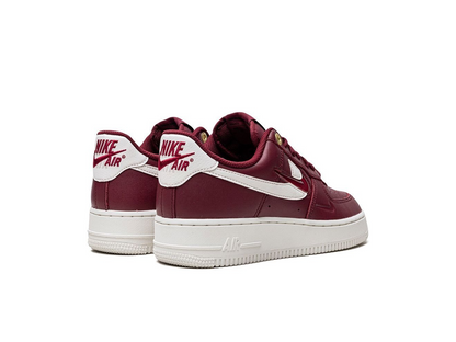 Nike Air Force 1 Low '07 Premium History Of Logos Team Red (ženske)