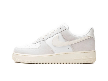 Nike Air Force 1 Low Sail platinasta boja