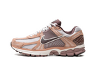 Nike Air Zoom Vomero 5 Dusted Clay-Nike-pikastore.cz