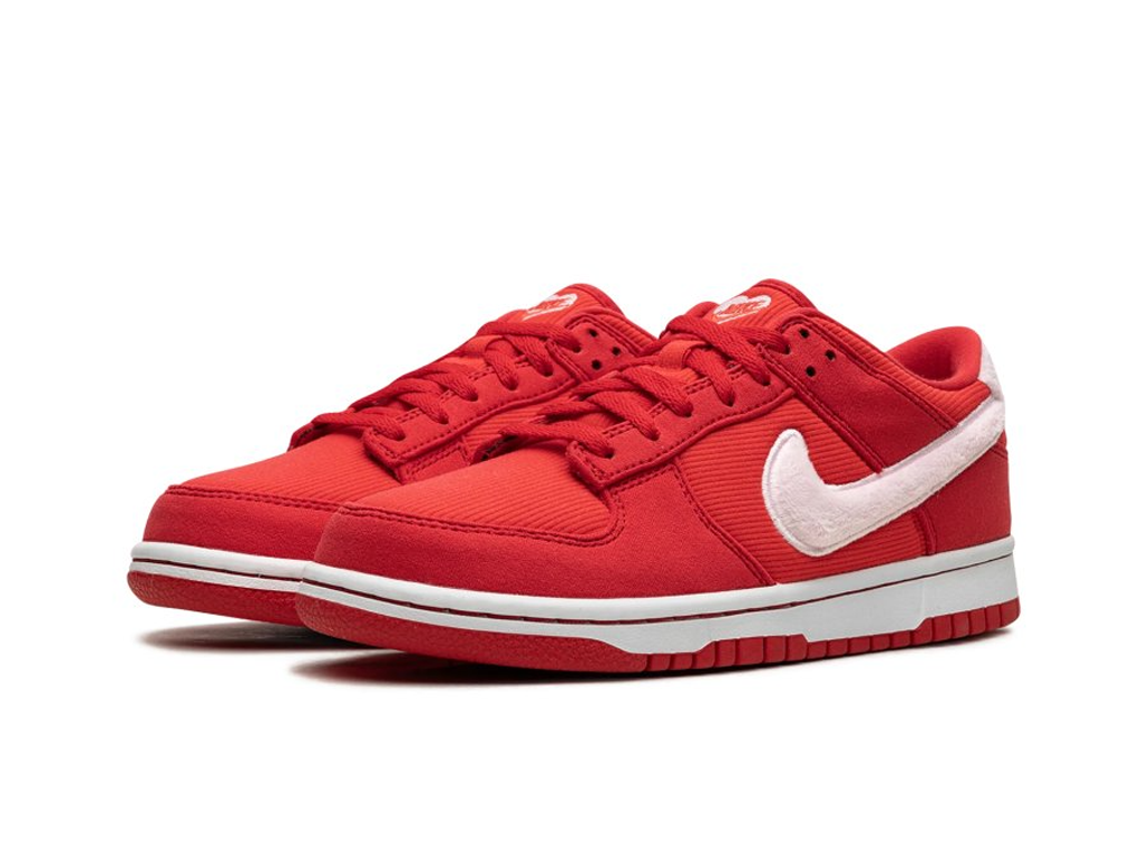 Nike Dunk Low GS Valentines Day-Nike-pikastore.cz