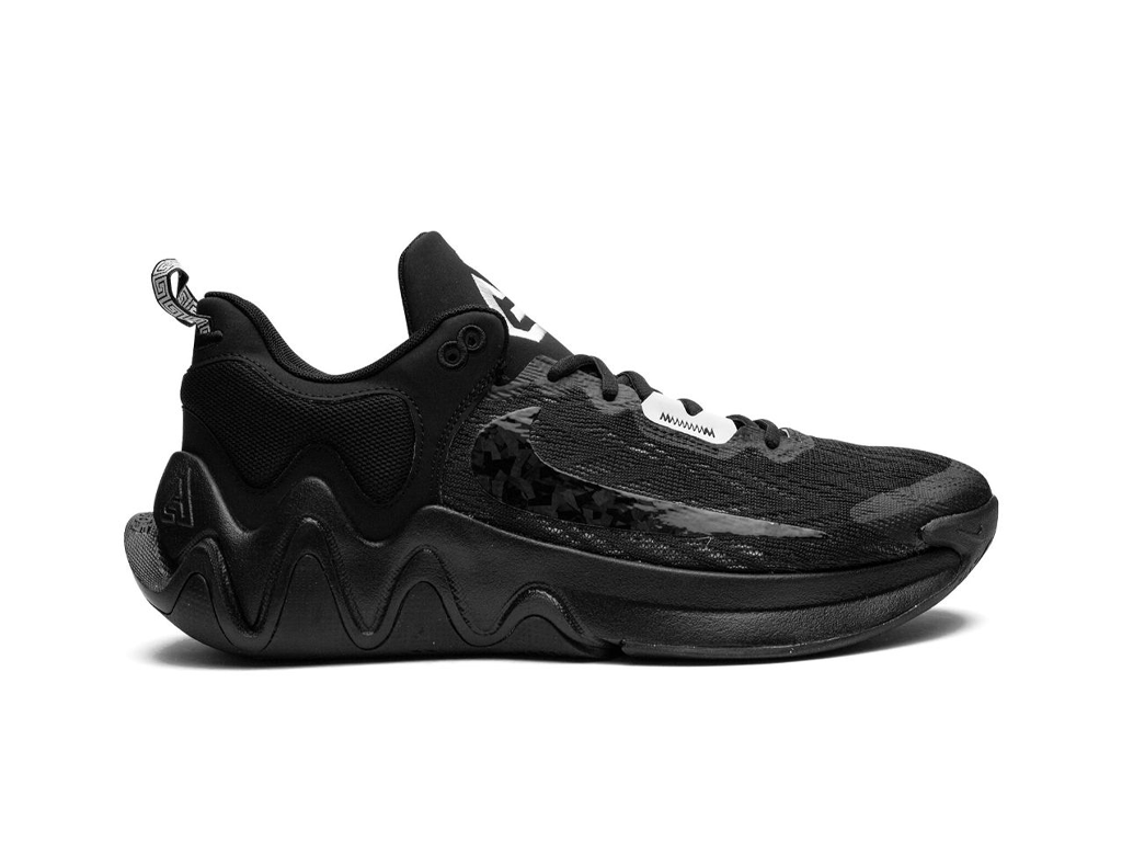 Nike Giannis Immortality 2 Black Holographic Swoosh-Nike-pikastore.cz