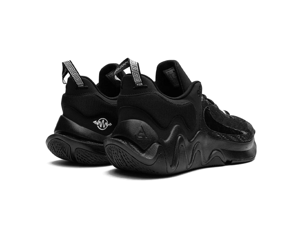Nike Giannis Immortality 2 Black Holographic Swoosh-Nike-pikastore.cz