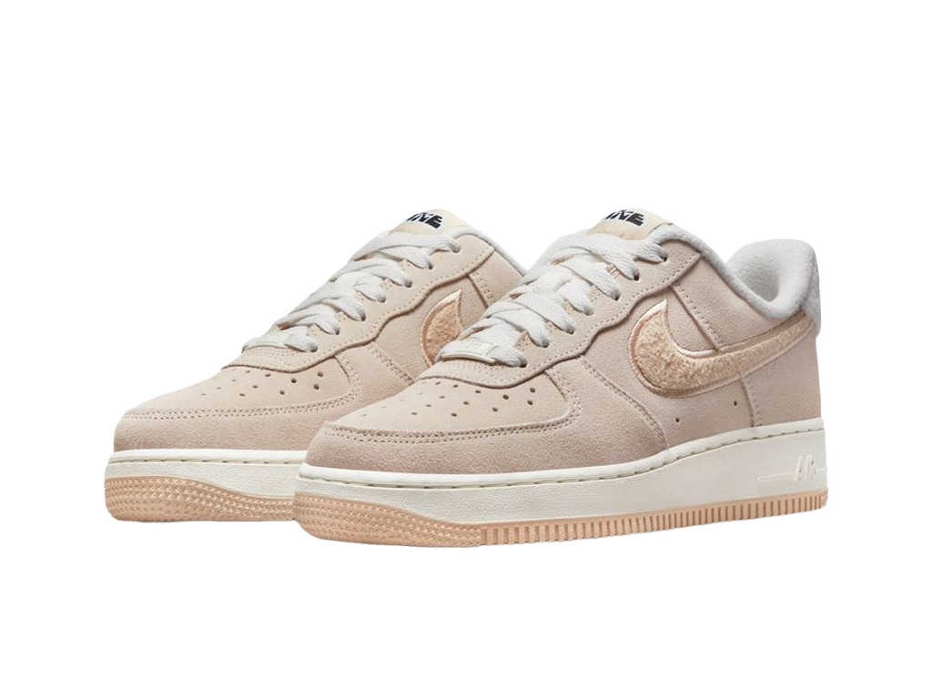 Nike Wmns Air Force 1 07 SE Sanddrift Sherpa-Nike-pikastore.cz