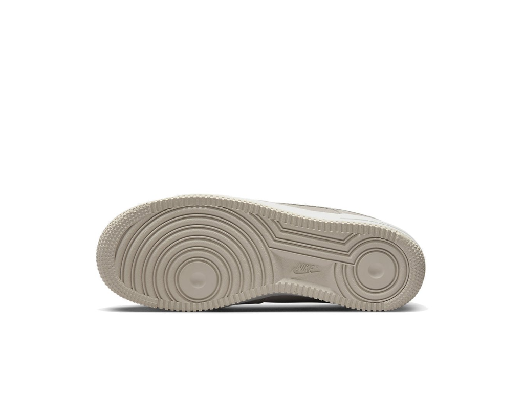 Nike Wmns Air Force 1 Low 07 Light Iron Ore-Nike-pikastore.cz