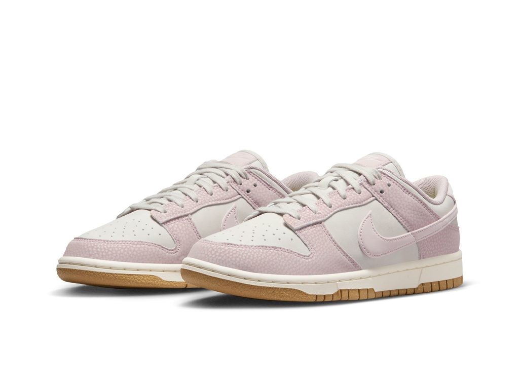 Nike Wmns Dunk Low Next Nature Platinum Violet