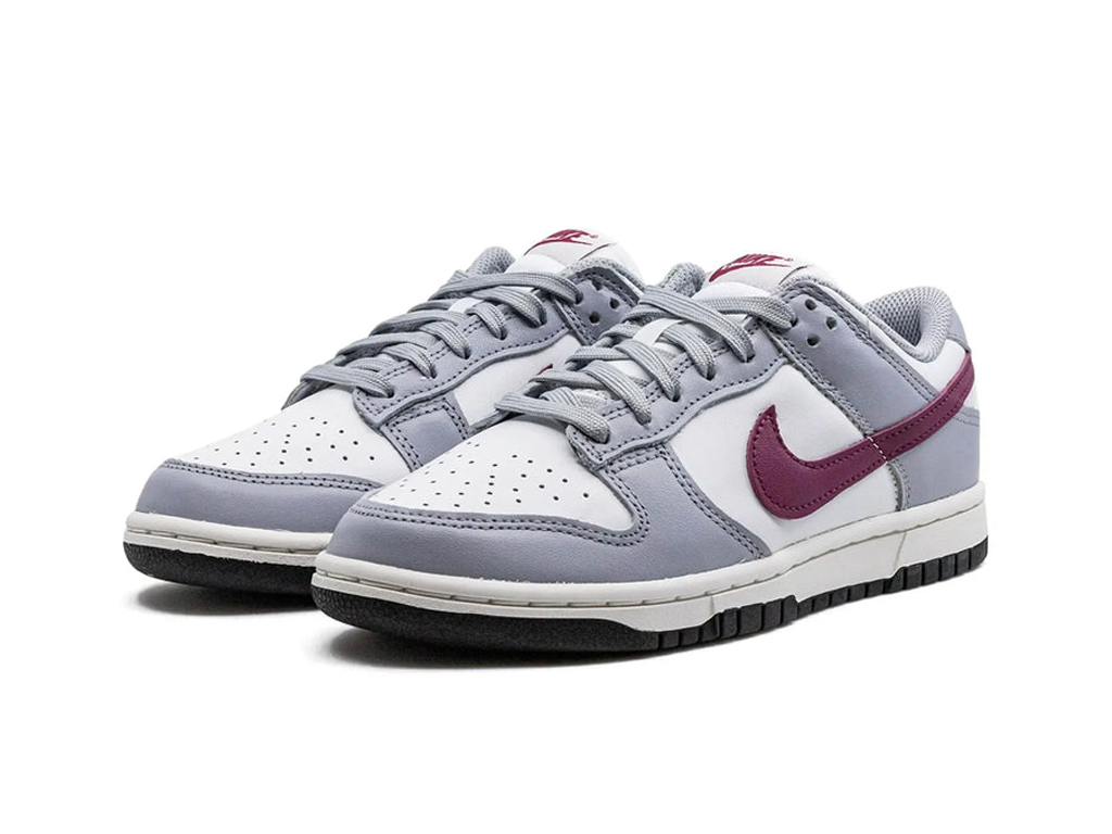 Nike Wmns Dunk Low Pale Ivory Redwood