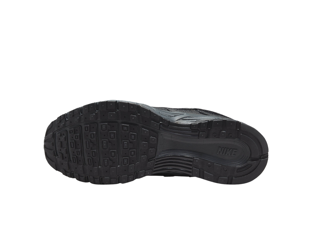 P-6000 Premium Triple Black-Nike-pikastore.cz