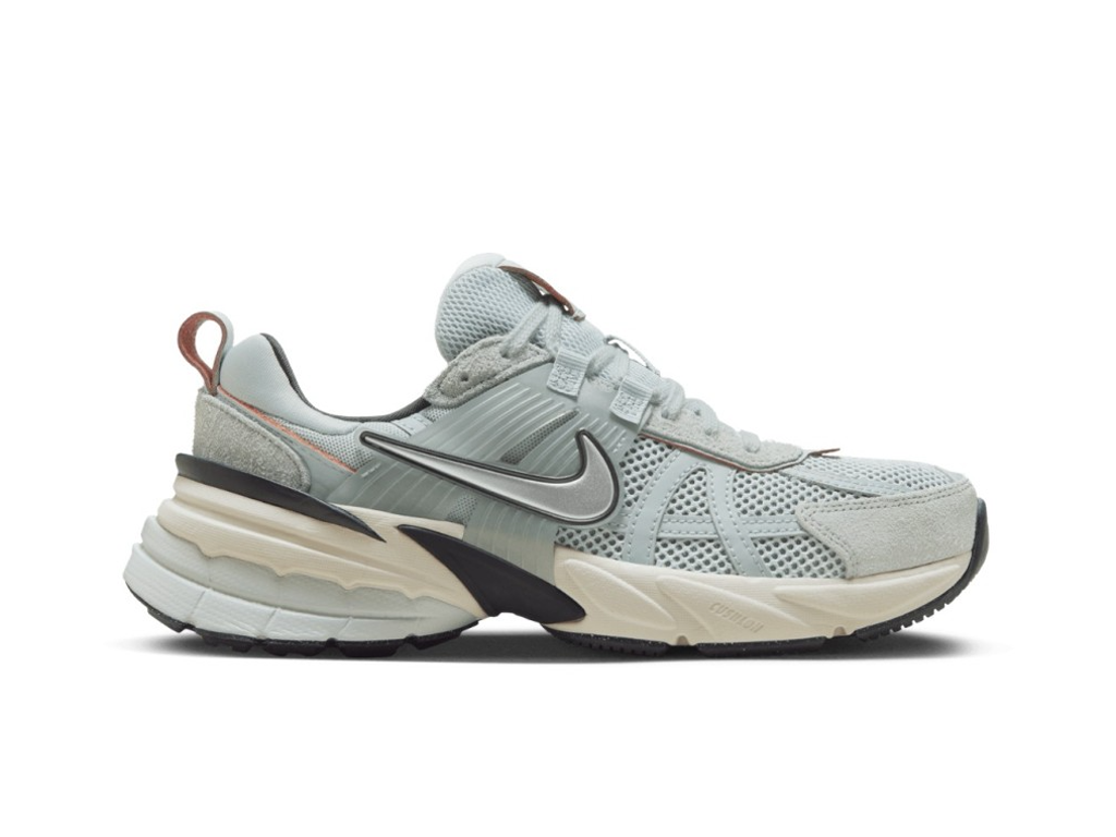 Wmns V2K Run Light Pumice-Nike-pikastore.cz