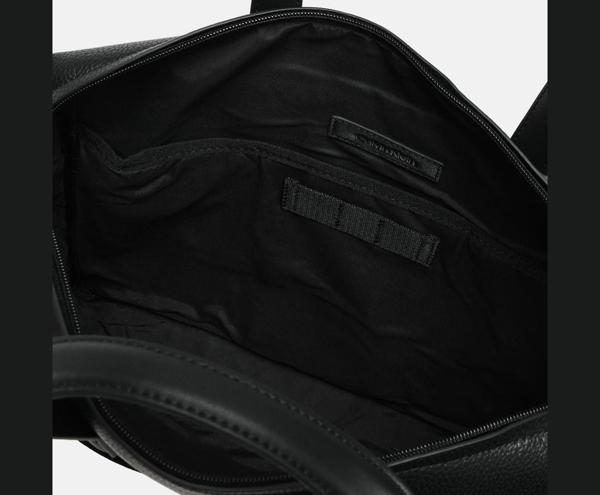 Calvin Klein Leather business bag Black – taška – fotka 3 z 5