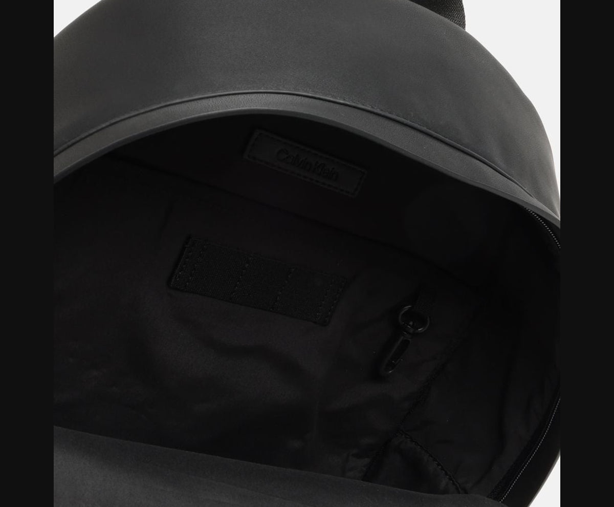 Calvin Klein Backpack Black – mochila – foto 3 de 5