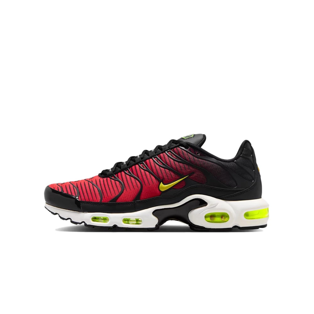Nike Air Max Plus 'Light Crimson'