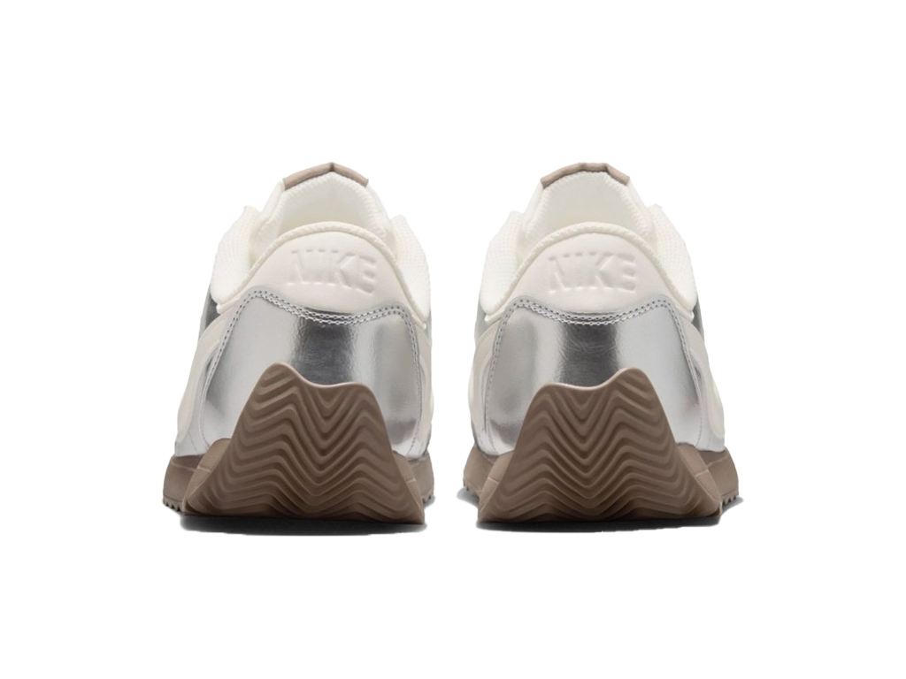 Nike Pacific Metallic Silver Mink Brown (Women's) – tenisky – fotka 3 z 3