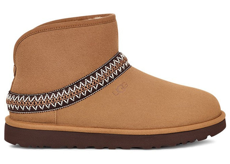 UGG Classic Mini Crescent Chestnut (Women's) – tenisky